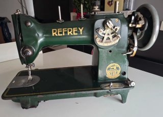 Máquina de coser Refrey Transforma Auto CL317