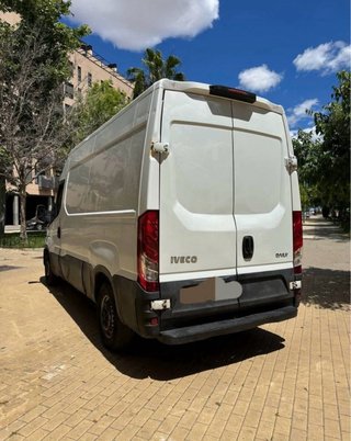 MUDANZAS Y TRANSPORTE EN BARCELON