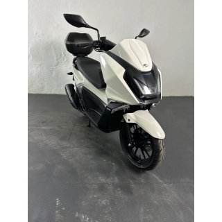 KYMCO Sky Town 125 ABS   (modelo actual) KYMCO SKY TOWN 125 2024 2024