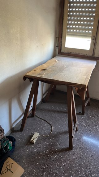 GRATIS LIBROS Y MUEBLES SANTS ESTACIÓ