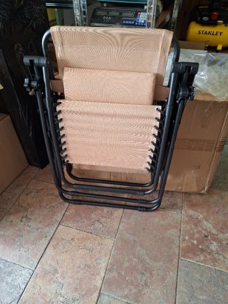 Silla reclinable plegable beige