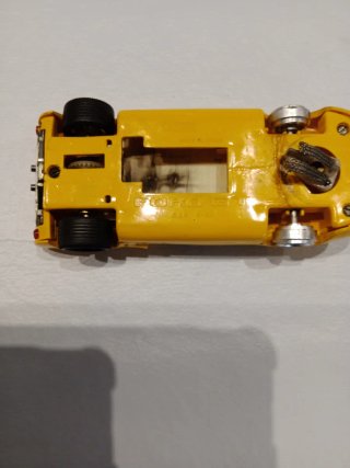 Coche Scalextric Ford GT Amarillo