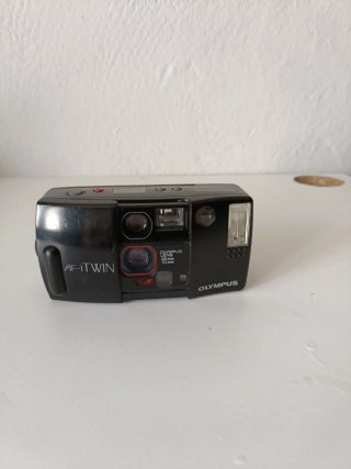 Olympus AF-1 Twin Cámara Analógica Negra