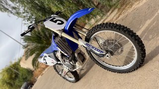 Yamaha YZ450F Motocross Azul/Blanco