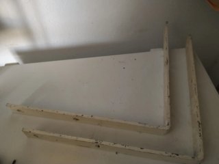 4 Ángulos de hierro para estanterías