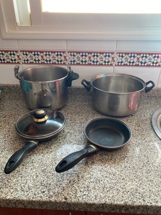 Set de sartenes y ollas NO ENVIO