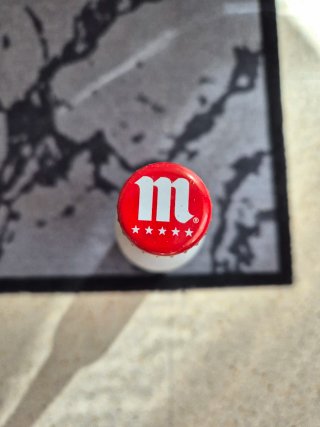 Botellín Mahou Real Madrid