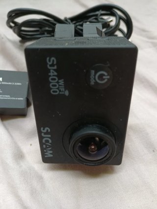 Cámara Deportiva SJCAM Negra + Accesorios