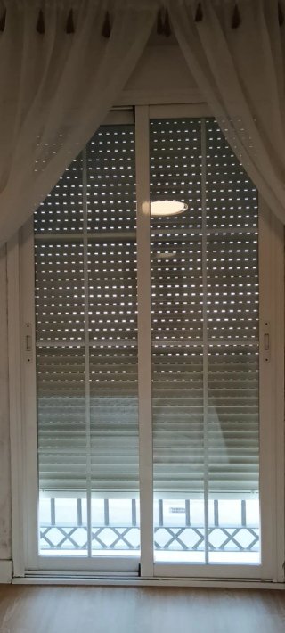 Ventana corredera balcón aluminio blanco 224x128cm