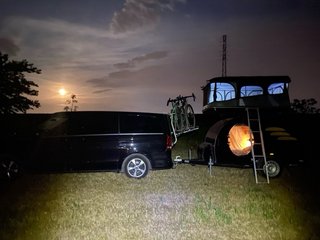 Remolque Camper + Tienda Techo James Baroud