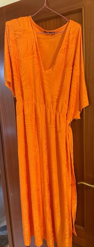 Traje estampado naranja
