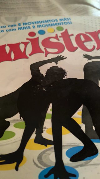 Twister Clásico Hasbro (2 movimientos más)