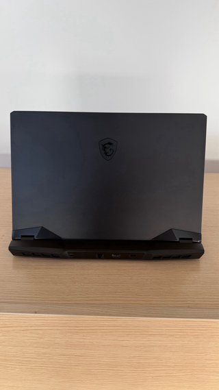 Portátil MSI GP66 Leopard MS-1543