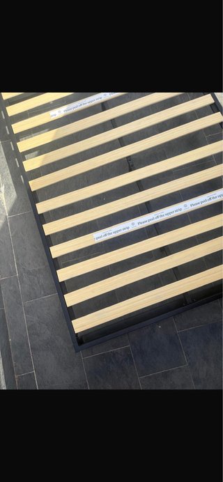 Somier y Colchón Zinus 135cm Casi Nuevos