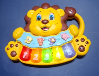 Mini piano infantil musical y colgante