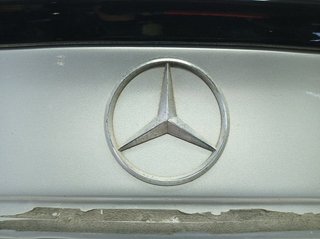 TAPA MALETERO MERCEDES-BENZ CLS (BM 219)