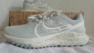 Nike React Pegasus Trail 4 Gris/Blanco
