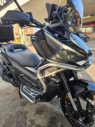 Zontes 368G Negra 3800Km - Sep 2025