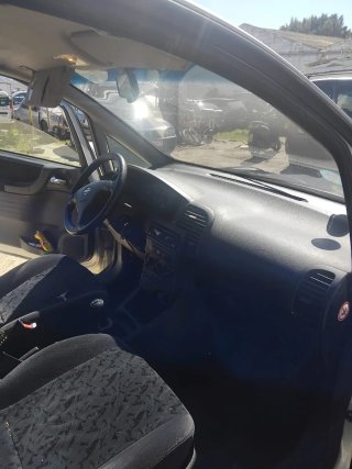 Opel Zafira 2000
