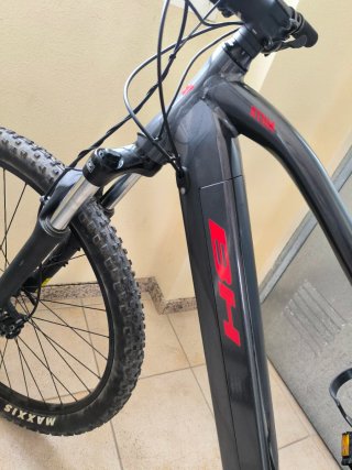 Bicicleta eléctrica BH