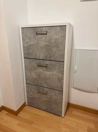 Zapatero 60x113x24,5