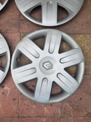 4 Tapacubos Renault R15