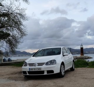 Volkswagen Golf 2004