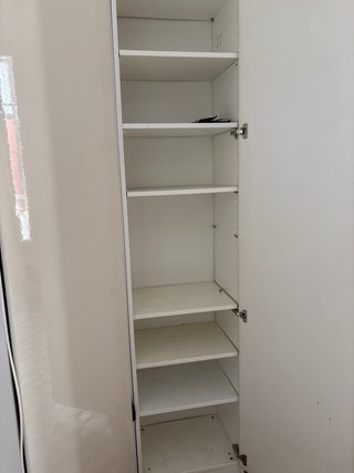 Armario Ikea Beige y con espejo