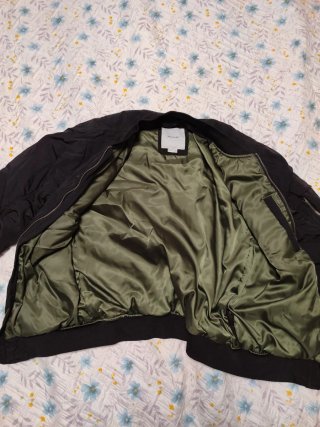 Cazadora Bomber Pull&Bear Negra Talla L