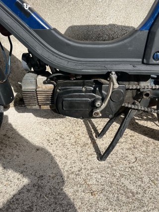 Suzuki Maxi 49cc azul y negra