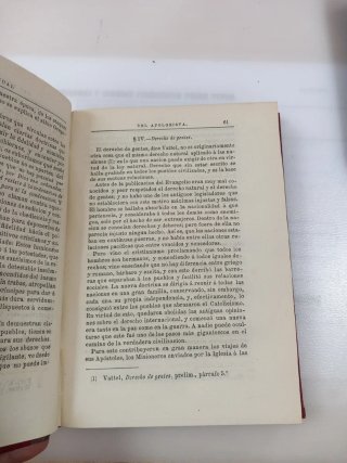 Libro "Manual del apologista' tomo 2. Año 1874