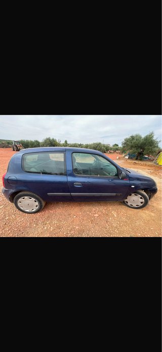 Clio Renault clio  2003