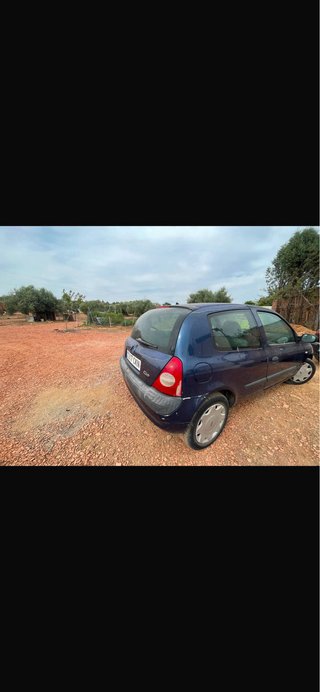 Clio Renault clio  2003