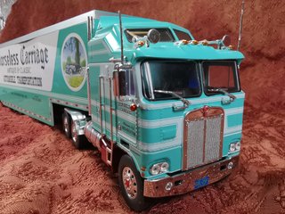 Camión Kenworth K100 Aerodyne 1976