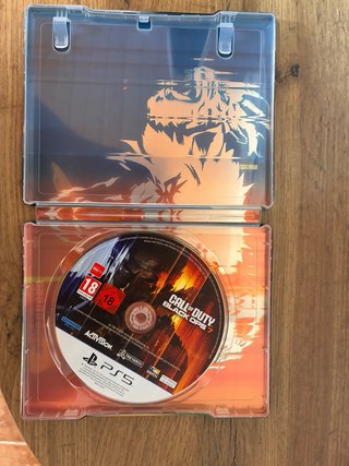 Call of Duty Black Ops 7 PS5 + steelbook metalico