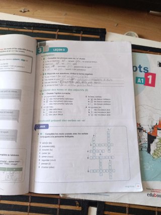 Jeu de mots plus Livre de l'élève. 1o. A1