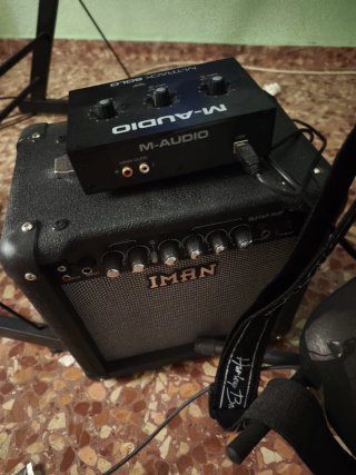 Guitarra Eléctrica Negra