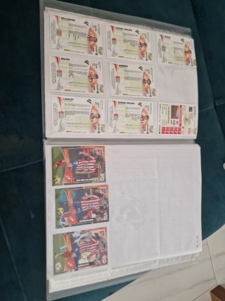 Álbum Megacracks LaLiga 2025/26. Anuncio 1.
