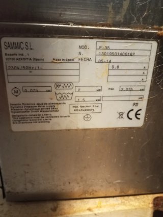 Lavavasos 50x50 con bomba abrillantador
