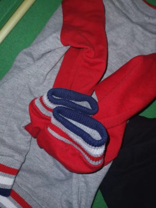 Conjunto niño pantalón y sudadera
