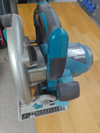 Sierra Circular Makita 5008mg 210mm 1800w
