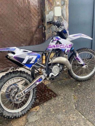 Gas Gas 125cc Enduro Morado/Blanco