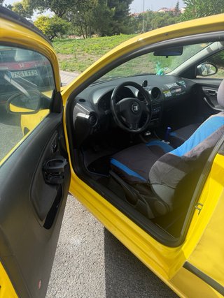 SEAT Ibiza 2004