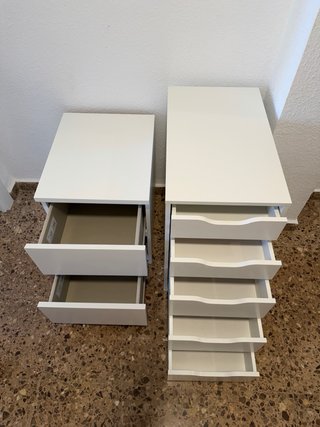 Mesita de Noche y Cajonera Blanca