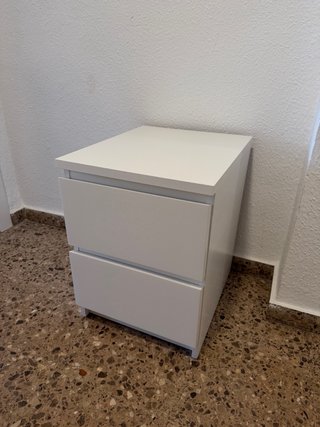 Mesita de Noche y Cajonera Blanca