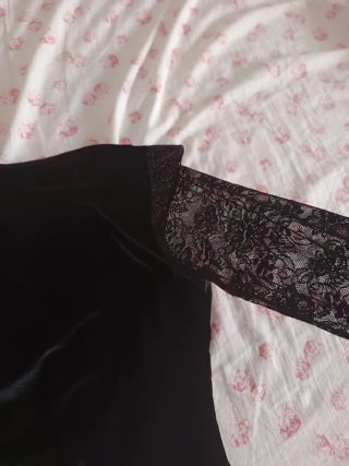 Vestido Terciopelo Negro Encaje