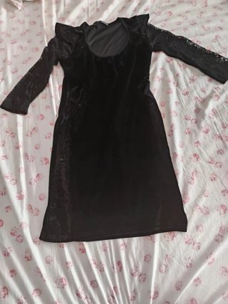 Vestido Terciopelo Negro Encaje