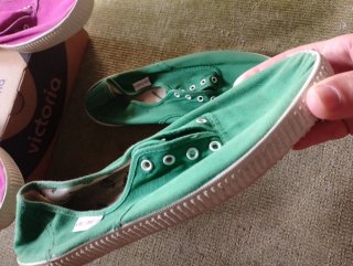 2 Pares Zapatillas Victoria Talla 41
