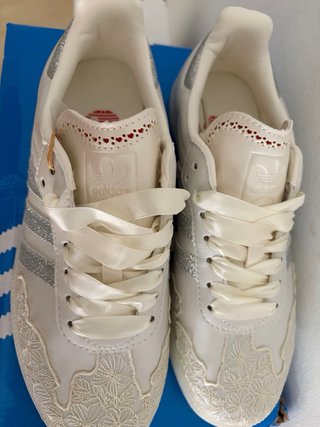 Adidas Samba Mujer Plata y Blanco