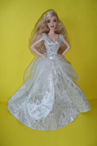 Barbie Signature Natale 2021 Modello Muse